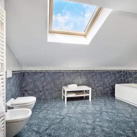 Attic In Center + Parking Apartamento